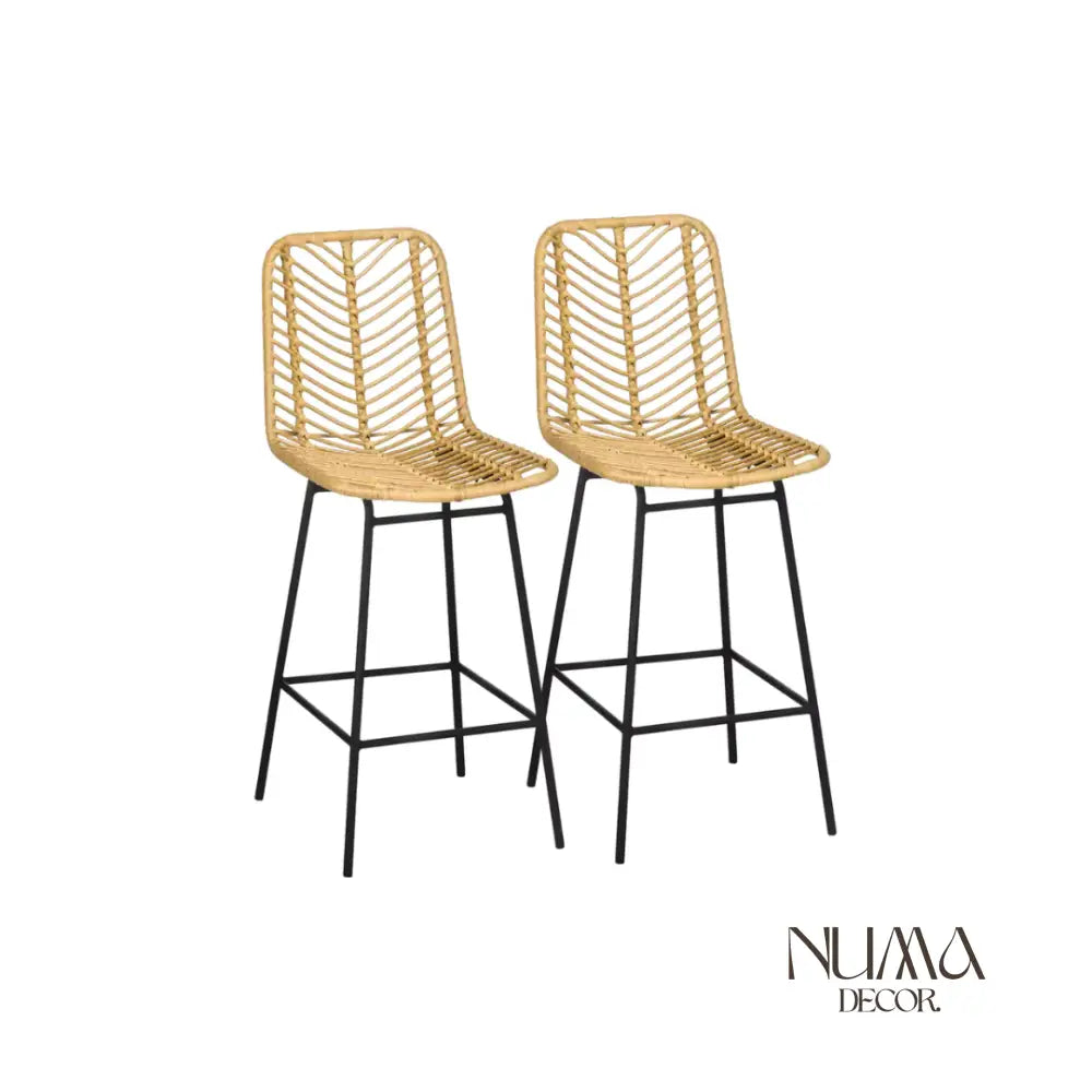 Nara | Taburetes de Ratán Natural y Estructura Negra